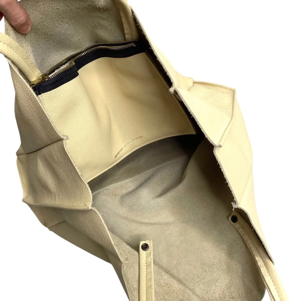 Ampersand as Apostrophe‎ leather Half Tote Bag Buttermilk yellow cream